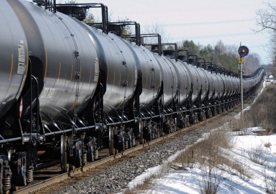 Москва велела российским нефтяным компаниям не идти на ценовые уступки Минску
