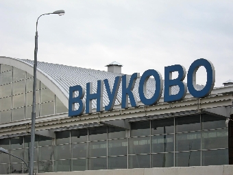 Пьяный хулиган "пересчитал" несколько десятков секций железобетонного забора