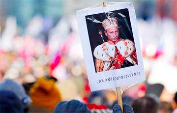 В России вышел на свободу участник акции «Он нам не царь»