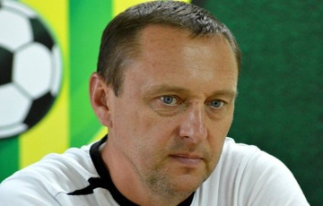 Лидер чемпионата Беларуси по футболу уволил главного тренера
