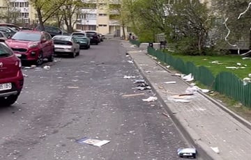 Стало известно, кто и с какой целью выбросил все вещи из квартиры многоэтажки в Минске