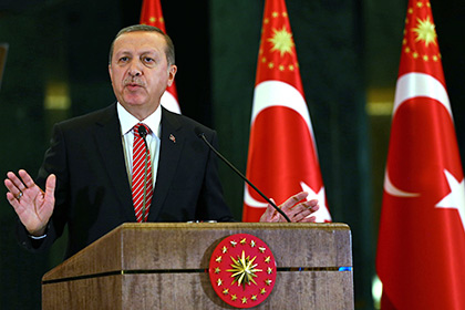 Эрдоган отверг обвинения в покупке Турцией нефти у ИГ