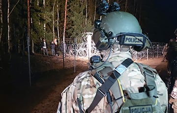 «Пляшущие точки» приближаются к границе: как выглядят ночные атаки мигрантов на Польшу
