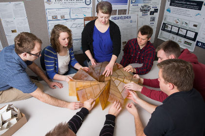 Конструкторы солнечных батарей для спутников занялись оригами
