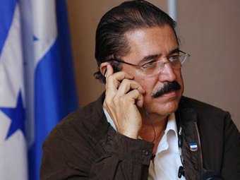 Свергнутый президент Гондураса сообщил о начале диалога с временным правительством