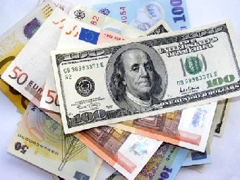 Нацбанк Беларуси не прогнозирует в 2012 году существенных колебаний обменного курса