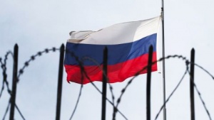 Чехия выслала российских дипломатов, РФ ответила тем же