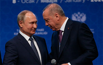 «Битва» взглядов Эрдогана и Путина попала на фото