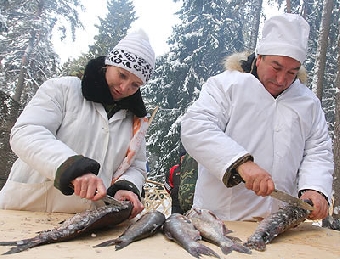 Главное рыбацкое блюдо смогут отведать могилевчане на Рождество в Печерском лесопарке