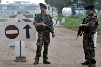 Совбез ООН разрешил французскую интервенцию в ЦАР