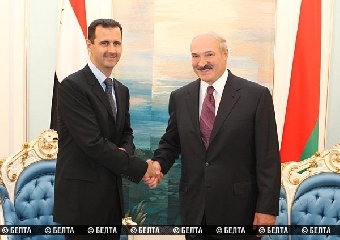 Лукашенко передал привет другу Асаду