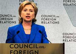 Хиллари Клинтон выступает за демократические реформы в Беларуси