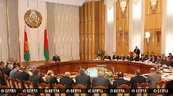 Госорганы отчитаются о мерах по достижению в 2012 году основных показателей социально-экономического развития Беларуси