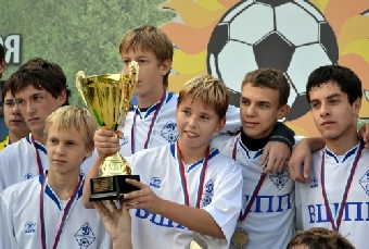 Финские футболисты заняли 7-е место на международном юношеском турнире в Минске