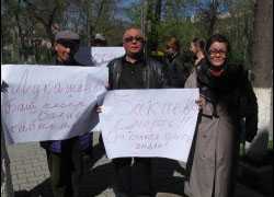 В Бишкеке протестуют против приезда Бакиева в Беларусь (Фото)