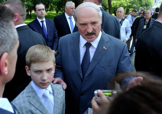 Александру Лукашенко исполнилось 62 года