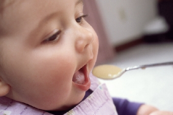 Бесплатное детское питание с апреля включено в систему государственной адресной социальной помощи