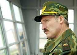 Военный союз с Россией -- ответ белорусского диктатора Евросоюзу