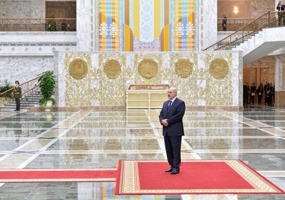 Лукашенко собрал все руководство страны во Дворце Независимости