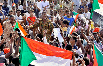 Военные и оппозиция в Судане договорились о переходном правительстве