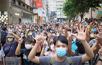 Почему в Гонконге снова протестуют?