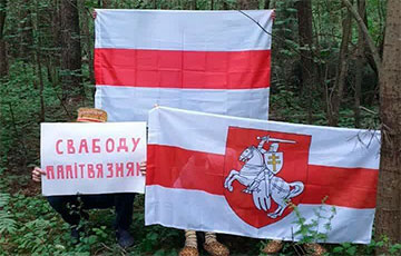 Зеленый Луг вышел на акцию в защиту белорусских героев