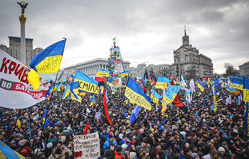 Вакарчук, Порошенко и Тимошенко призвали украинцев выйти на Майдан
