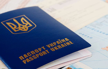 Украинцы смогут выезжать в Россию только по загранпаспорту