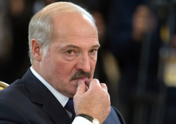 Лукашенко потребовал от своей администрации кадрового подъема и новых идей