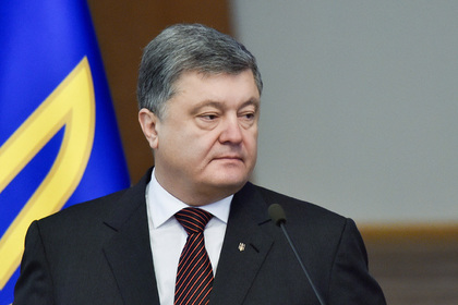 Порошенко заявил о способности украинцев прожить без российских соцсетей