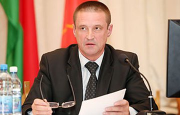 Министр Заяц пообещал накормить страну белорусским пармезаном