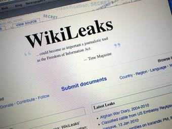 У WikiLeaks отобрали пожертвования пользователей