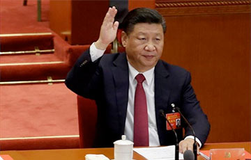 Bloomberg: Си Цзиньпин может привести Китай в ловушку