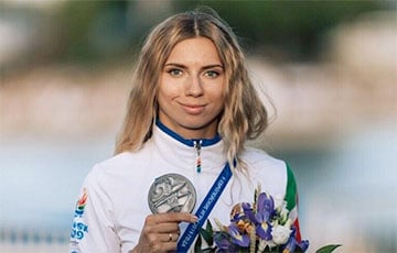 Легкоатлетка Кристина Тимановская выставила на аукцион серебряную медаль