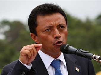 Президент Мадагаскара отказался уступать власть мятежникам