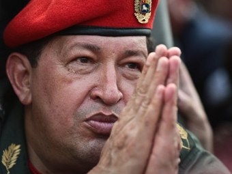 Чавес велел поселить жертв наводнений в заповеднике