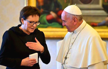 Премьер-министр Польши и Папа Римский обсудили ситуацию в Украине