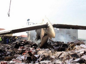 Муж погибшей в авиакатастрофе нигерийки подал в суд на Boeing
