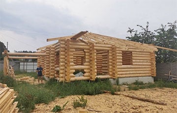 Что будет в Беларуси с таким дорогим деревянным домостроением?