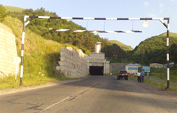 Белорусская фура взорвалась в стратегическом тоннеле Армении