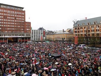 В Осло 40 тысяч человек спели песню назло Брейвику