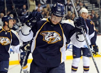 Голевой пас Андрея Костицына помог "Нэшвиллу" обыграть "Даллас" в чемпионате НХЛ
