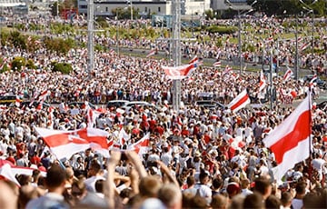 Год назад прошли самые массовые акции протеста в истории Беларуси