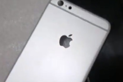 В Сети появилось видео задней панели 5,5-дюймового iPhone