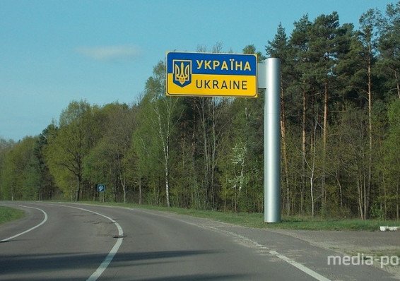 Украина открыла границу с ЕС и Молдовой. А с Беларусью нет
