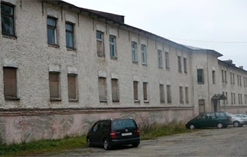 В Гродно с аукциона продают казармы начала XX века