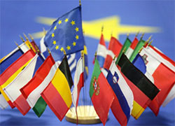 «Коммерсант»: ЕС может отменить санкции против России 30 сентября