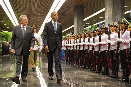 На Кубе состоялась встреча Обамы и Кастро