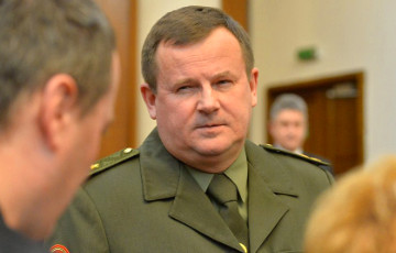 Более пяти тысяч подписей собрано за отставку министра обороны Беларуси