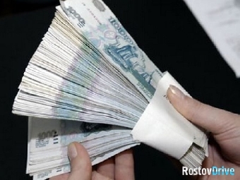 Пенсионер в Минской области сколотил шайку для сбыта фальшивых долларов